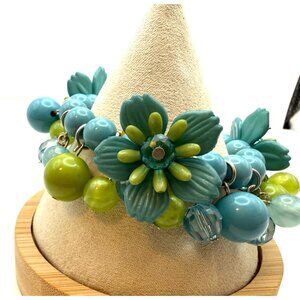Vintage Style Floral Charm Bracelet Blue Green Glass Beads Stretch Statement